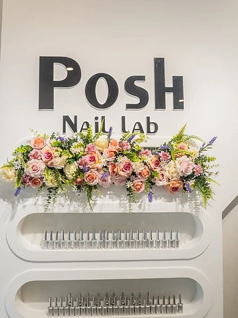 Posh Nails & Spa interior