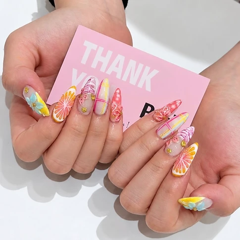 Posh Nails & Spa gallery 1