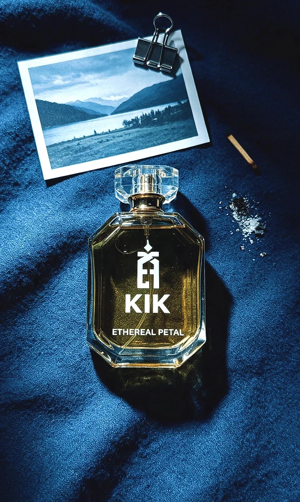 Ethereal Petal fragrance