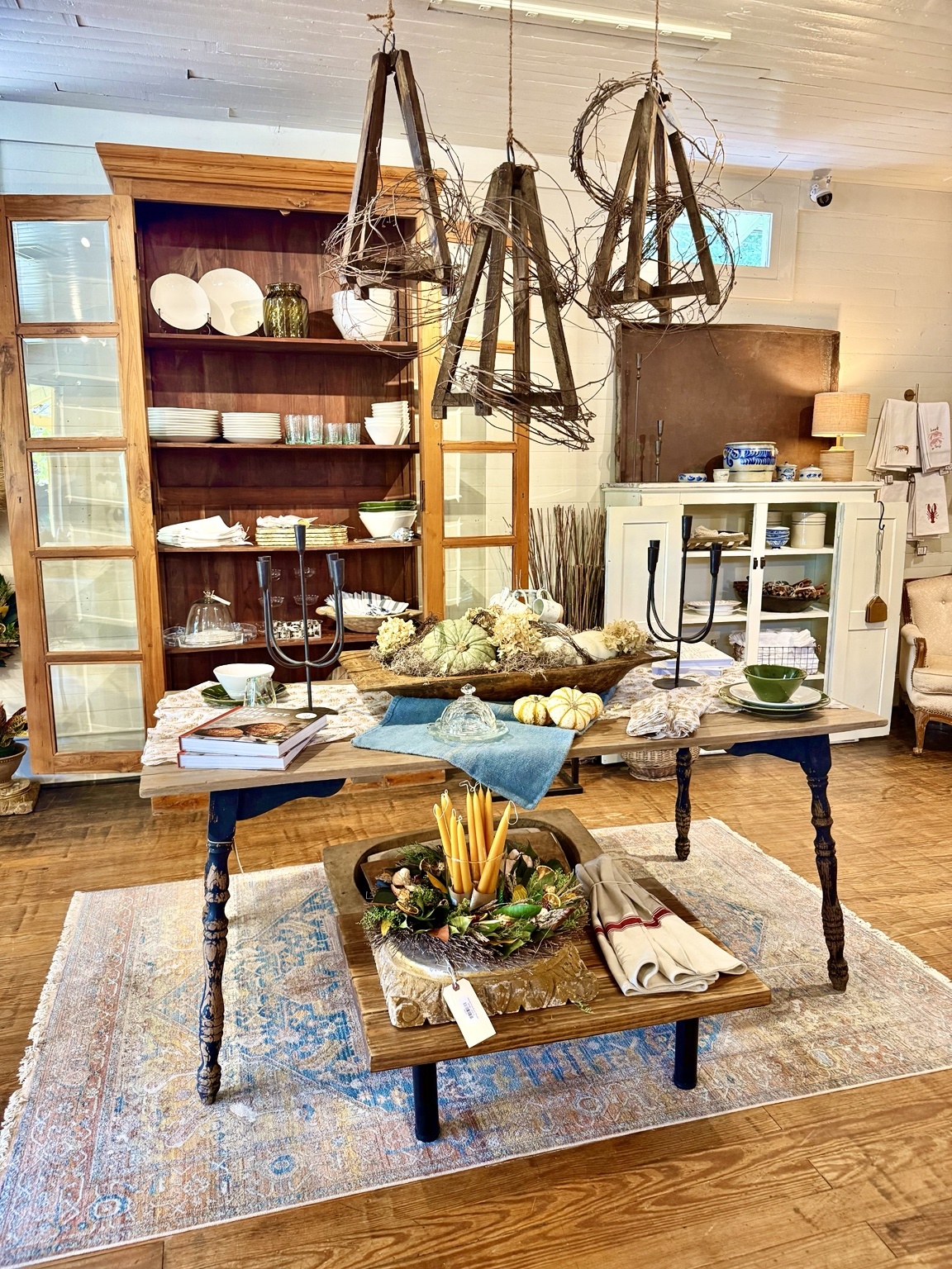 Woodstock Common shop display
