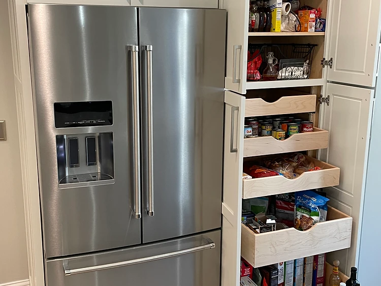 Kitchen Refrigerator Cabinetry in Palmetto, FL