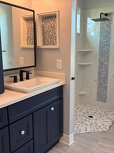 Double Sink Vanity Shower Design in Ruskin, FL