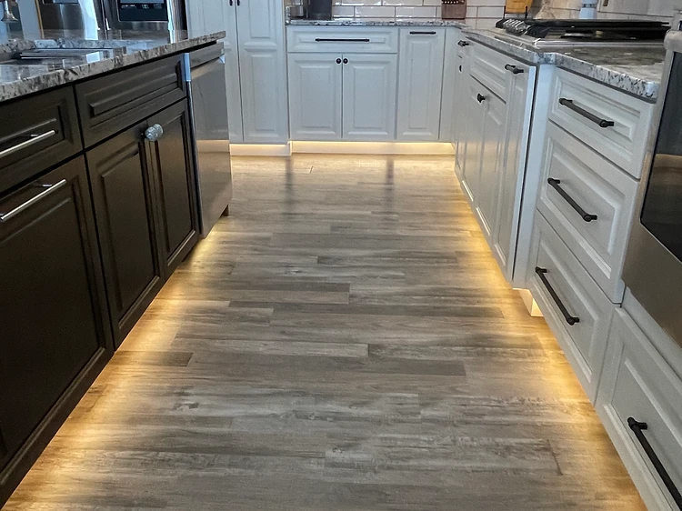 Undercabinet Kitchen Lighting in Palmetto, FL