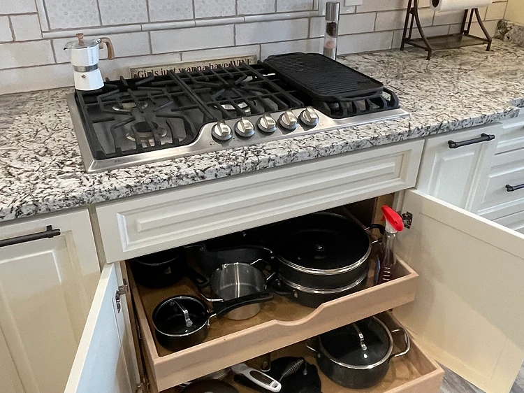 Kitchen Pot Drawer Storage in Ruskin, FL