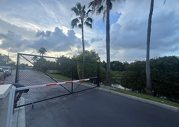 Safety-Edge Rolling Gate — electric gate installation in Central Florida