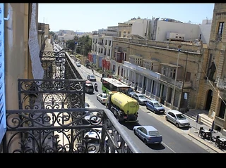 Balcony over Republic Street