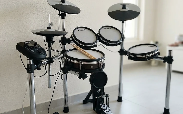Alesis Nitro Mesh Kit - Electronic Drums - As New