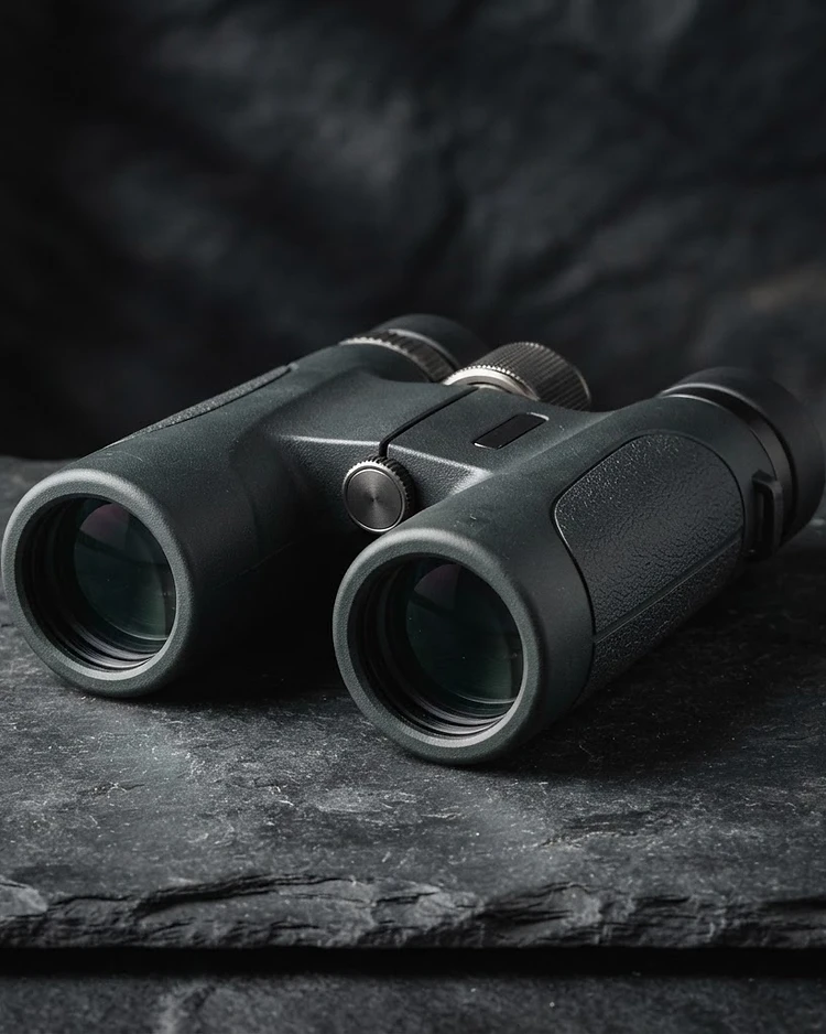 Optic 10x42 Roof-Prism Binoculars