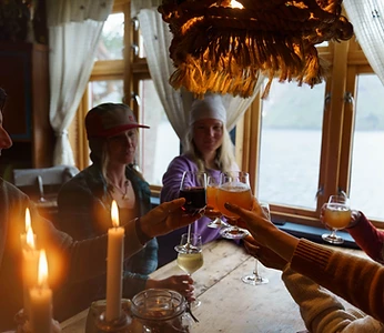 Cabin toast · Norway