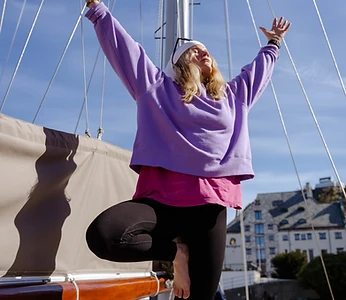 Deck yoga · Norway