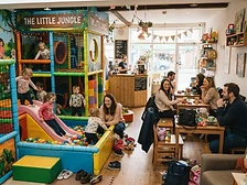Kinderspielzimmer Familiencafé Bunter Elefant