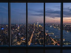 Abendlicher Familienblick vom Panoramapunkt