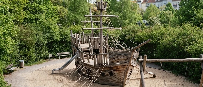 Spielplatz Bleibtreustraße 2