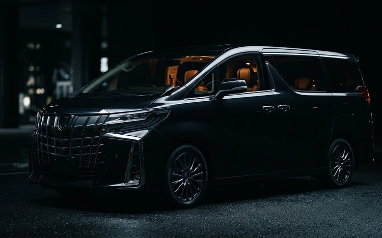TOYOTA ALPHARD