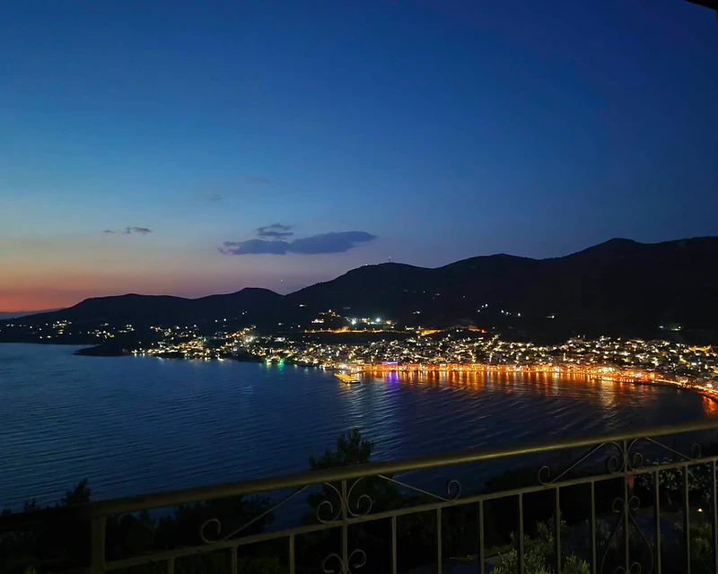 Samos town and harbor