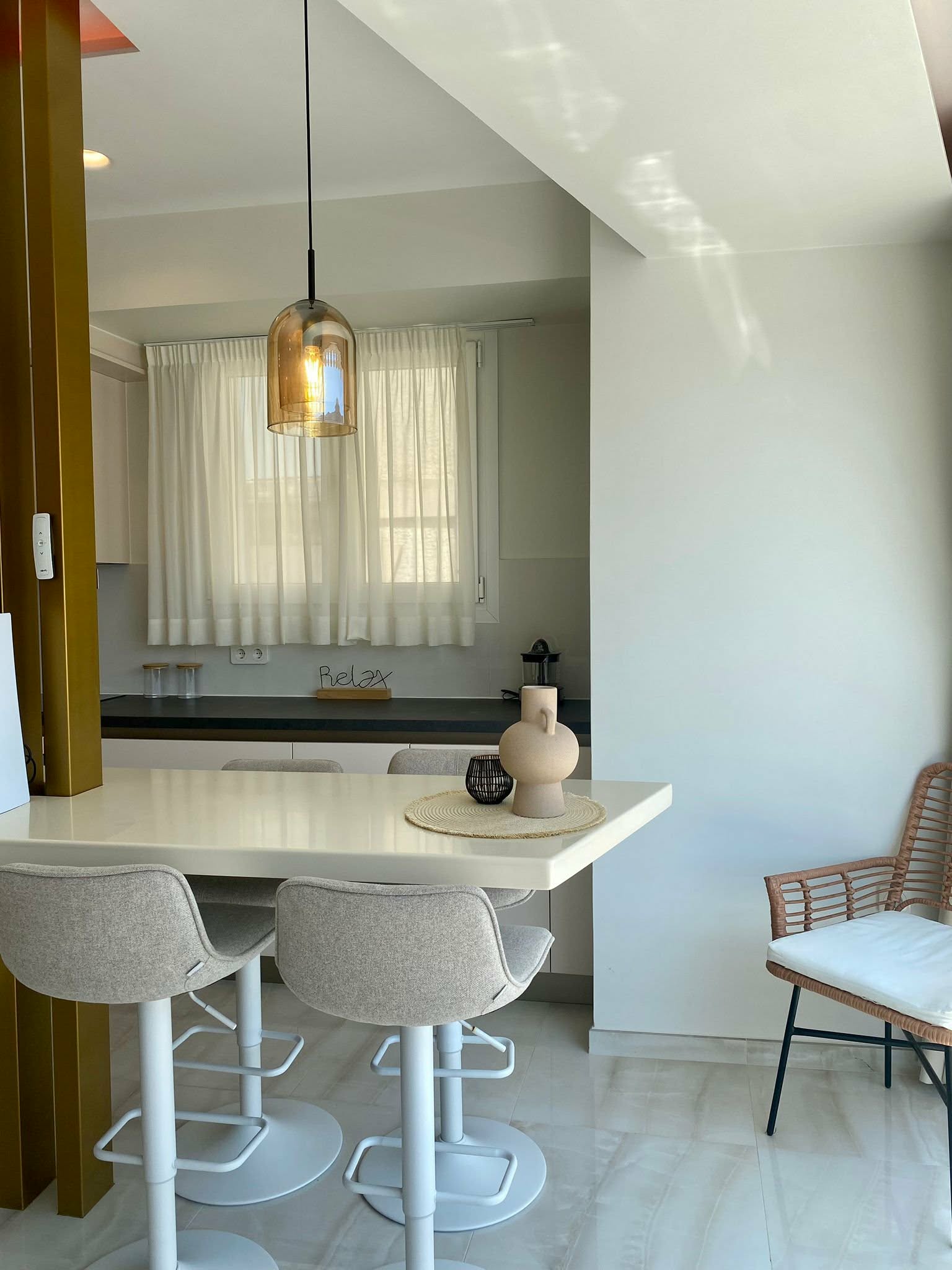 Kitchen & living area