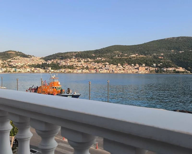 Samos town and harbor