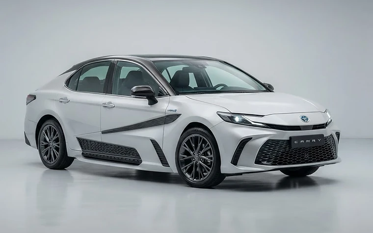 Toyota Camry Hybrid Sport 2026 lease in Dubai
