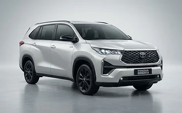 Toyota Innova Hycross