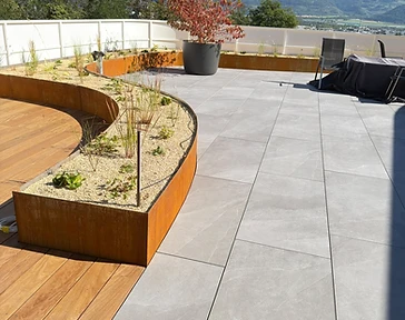 Terrasse mixte bois-pierre