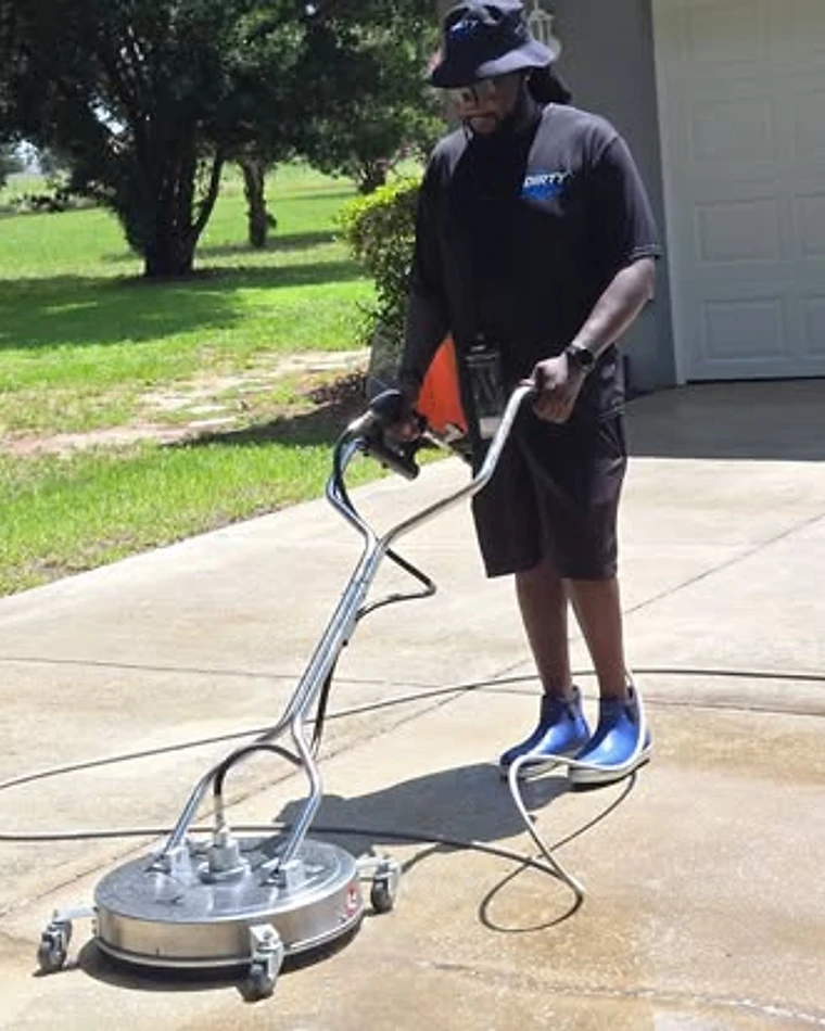 Exterior cleaning work at a Baytown-area property
