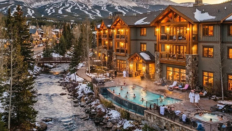 River Mountain Lodge — hotels