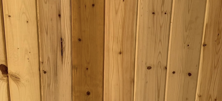 Knotty pine ceiling plank detail