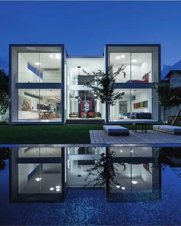 Minimal-frame glazing detail — Vitrocsa sliding door system