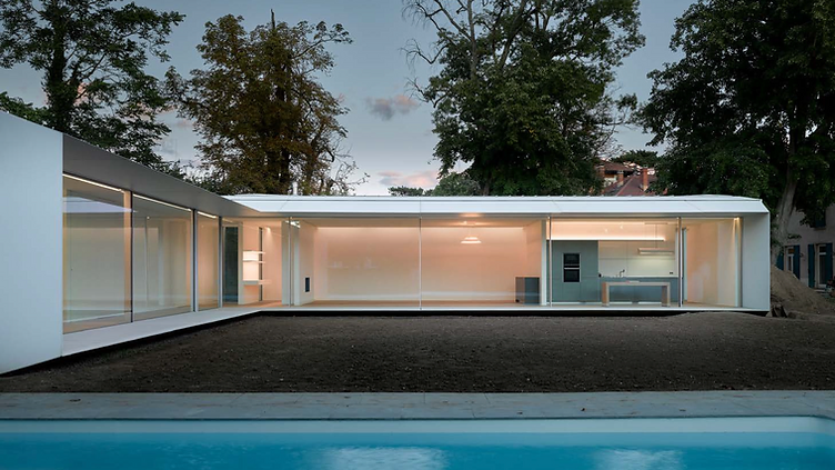 MFP18-H40 sliding doors installed in a minimal-frame opening