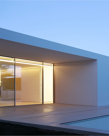 Minimal-frame glazing detail — Vitrocsa sliding door system