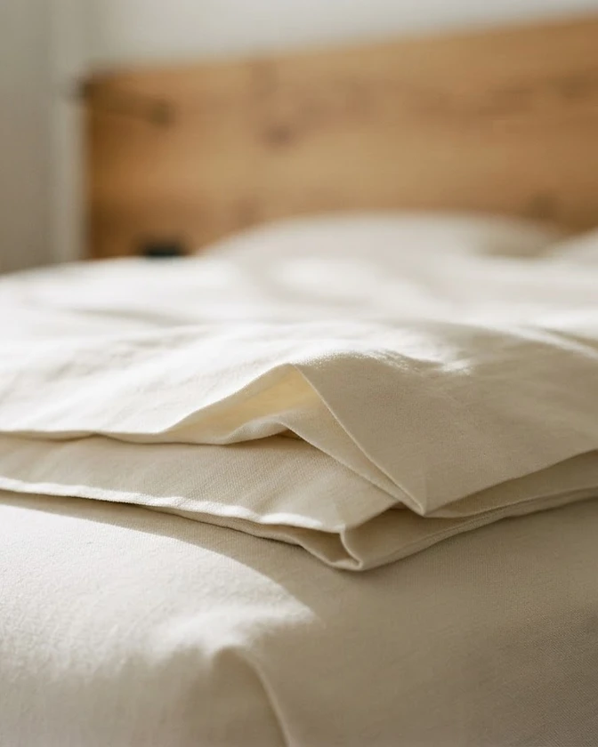 Perfectly folded linen — hotel-grade detail
