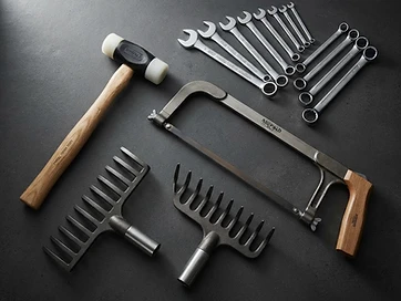 Tools & Hardware