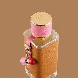 Carolina Herrera Call Me Darling bottle