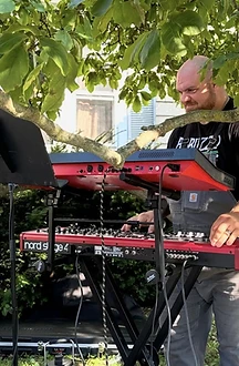 Chris Intilangelo, Keyboards