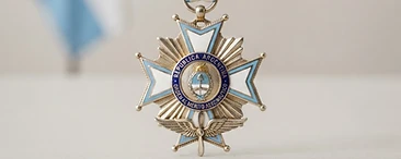 Order of Aeronautical Merit, Distinguished service decoration, Argentina medal