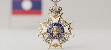 Order of the Crown of Laos, Distinguished service decoration, Laos medal