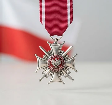 Cross of Merit with Swords, Distinguished service decoration, Poland medal