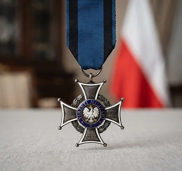 Order of Virtuti Militari, Valor decoration, Poland medal