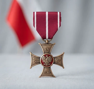 Cross of Merit for Bravery, Merit decoration, Poland medal