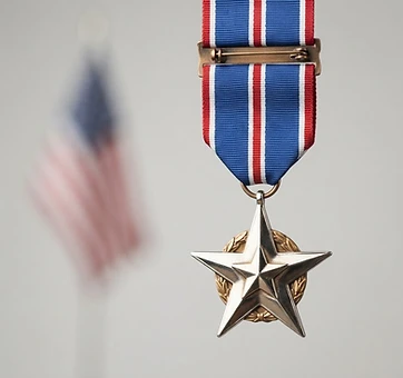 Silver Star, Valor decoration, United States medal