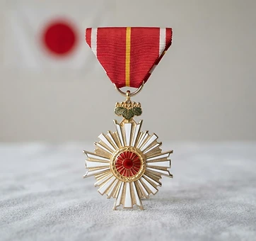 Order of the Rising Sun, Distinguished service decoration, Japan medal