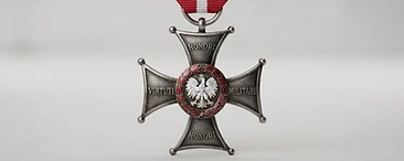 Order of the Military Cross, Valor decoration, Poland medal