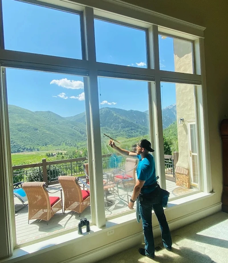 Completed window cleaning on a Provo home
