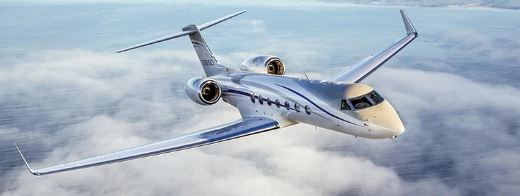 Heavy jet — exterior