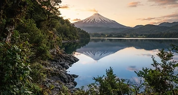 Ecología del Lago Calafquén: Guía para un Turismo Regenerativo