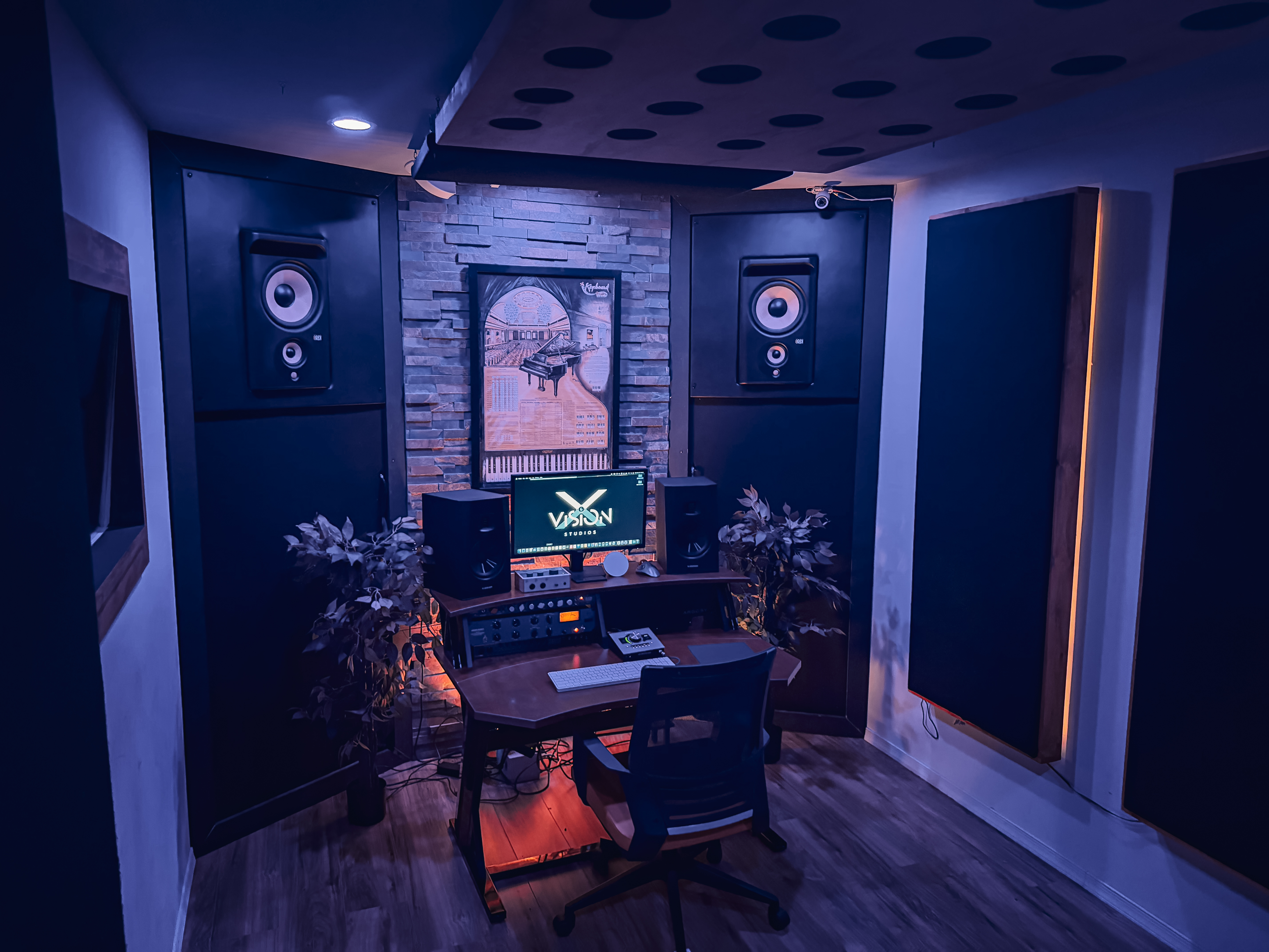 Studio C — Production Lounge