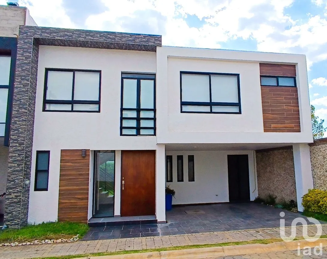 Casa en Venta – Lomas de Angelópolis