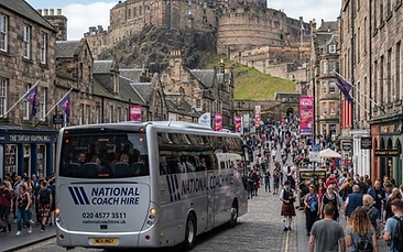 Edinburgh Festival Fringe: Moving Groups Around the City