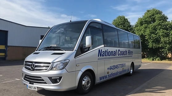 Midi-Coach coach