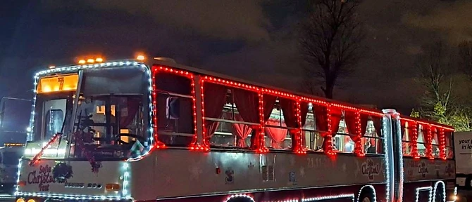 Коледен автобус на Sofia Christmas Fest